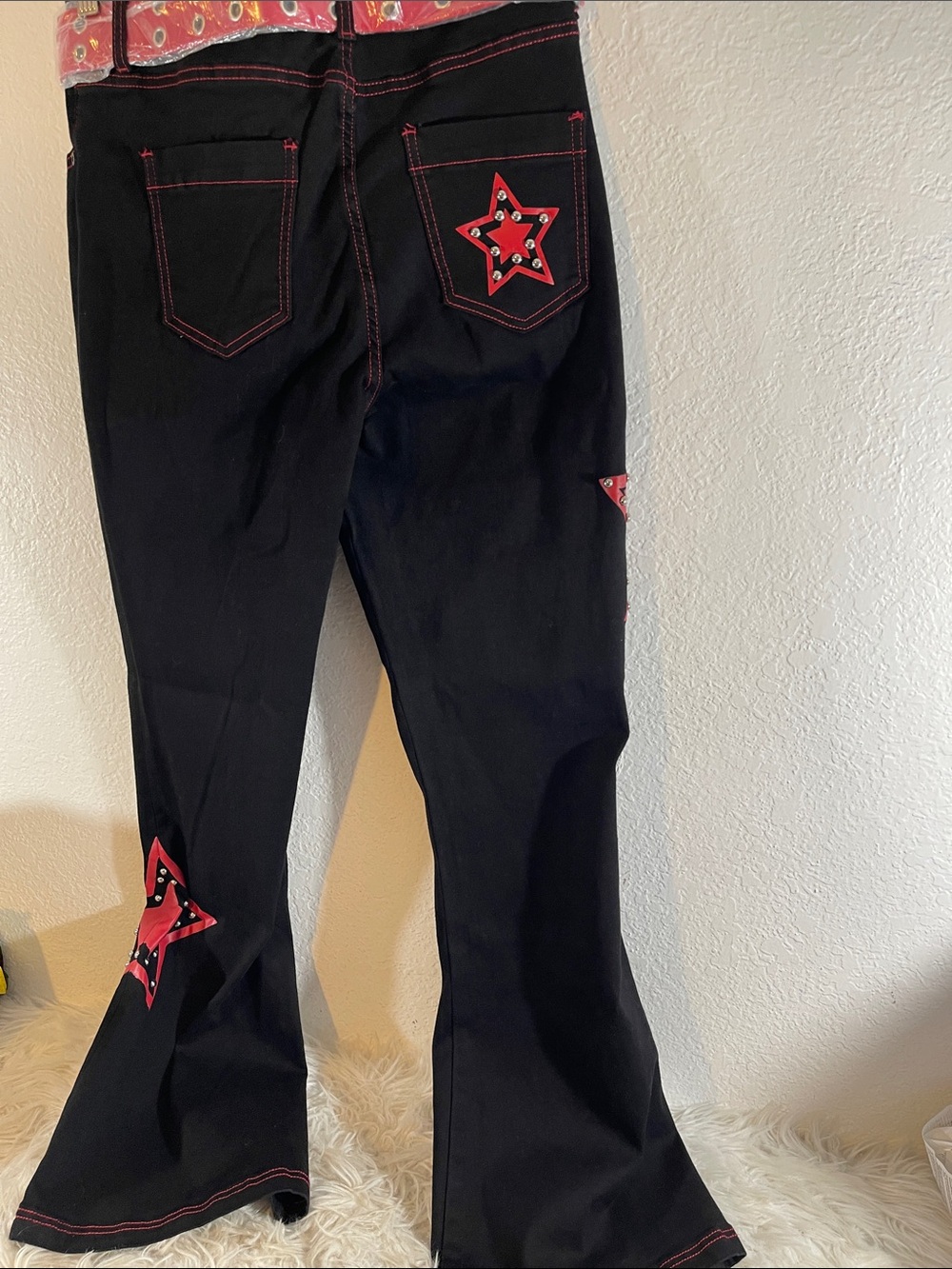 Social Collision Red Star Studded Black Flares With Grommet Belt Size 9 NEW - Picture 6 of 10